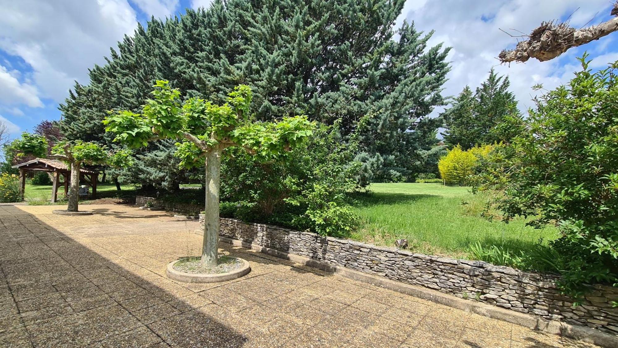 Angeprovence Hotell Saint-Étienne-les-Orgues Exteriör bild