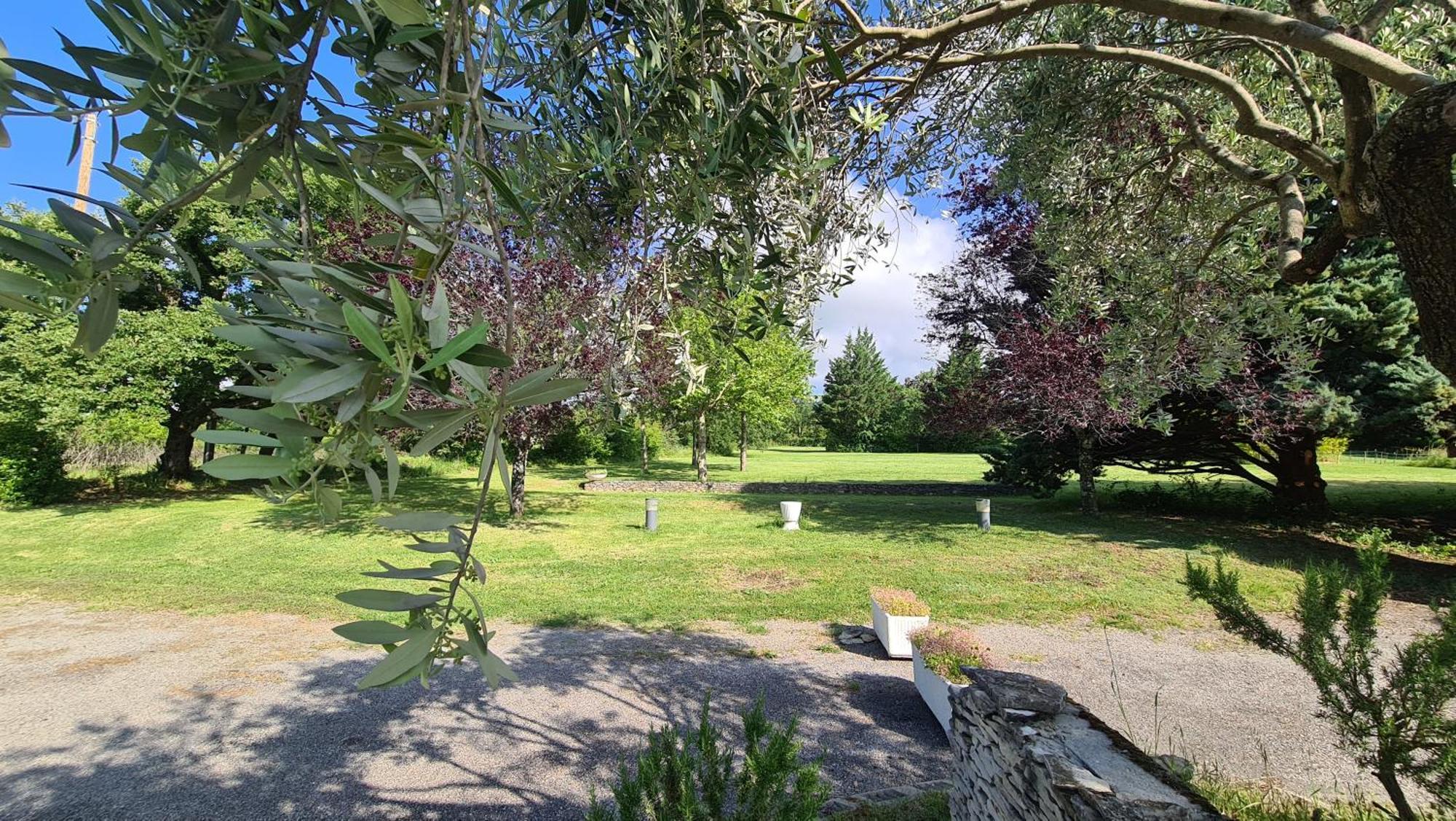 Angeprovence Hotell Saint-Étienne-les-Orgues Exteriör bild