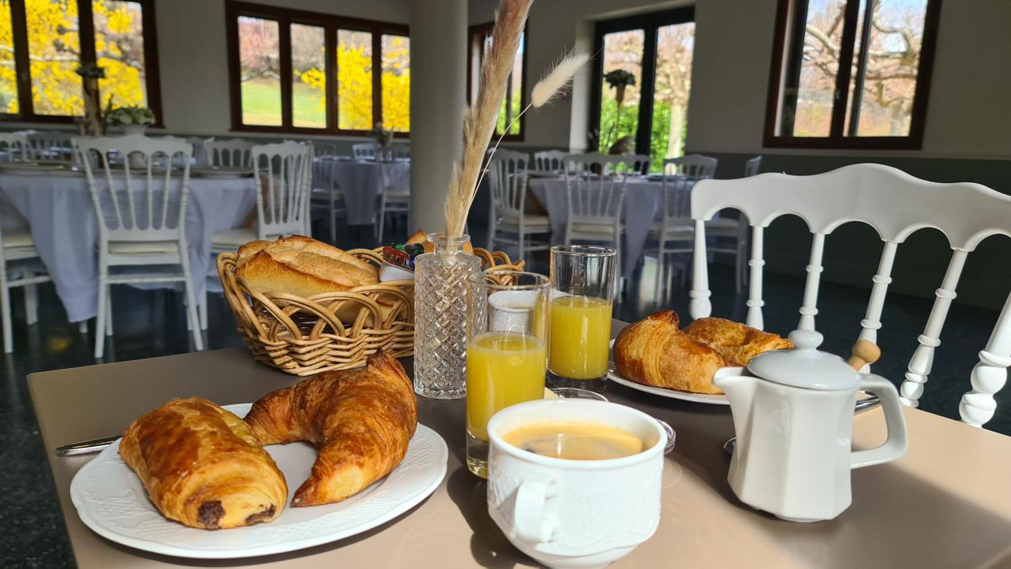Angeprovence Hotell Saint-Étienne-les-Orgues Exteriör bild
